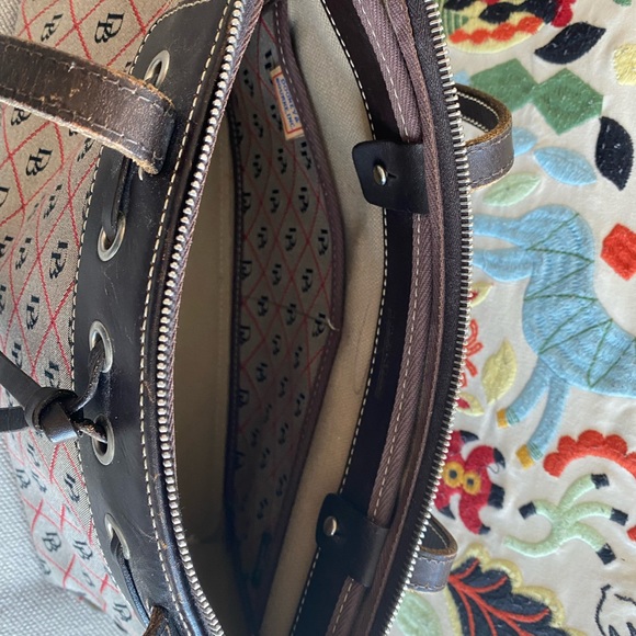 Sac à main originale D&B très bonne état véritable cuir très élégant - Picture 7 of 10